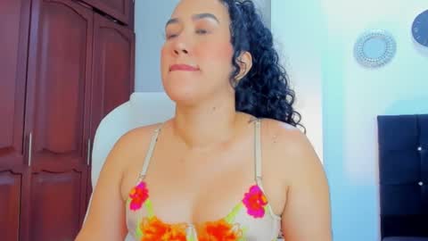 KATYAJHONSS online show from February 23, 10:05 pm