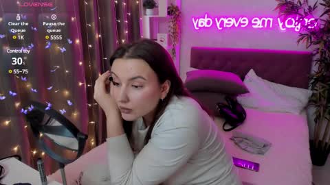 Kate online show from February 20, 7:12 am