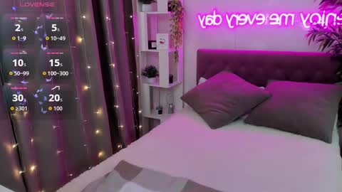 Kate online show from October 31, 7:34 am