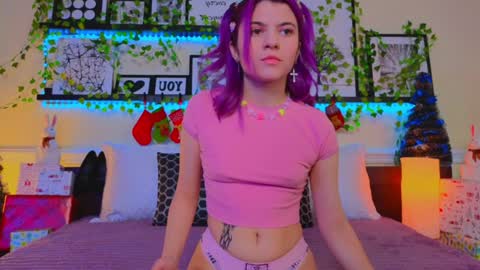 Snapshot of katyazaitseva chatting on December 8, 8:04 pm Katya online show from December 8, 8:04 pm