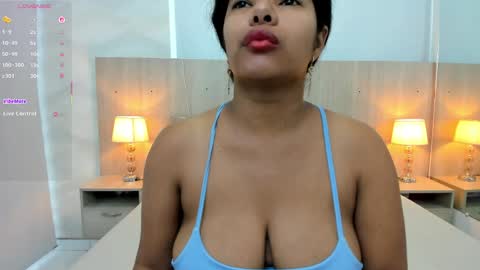   online show from April 18, 11:35 am