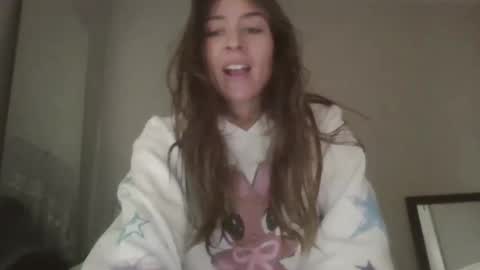 kaylaelizabeth97 online show from April 12, 4:32 pm