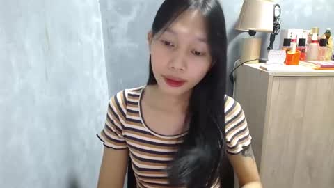 Its me Cora online show from October 26, 5:25 am