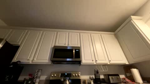 Keephimcum69me online show from April 12, 9:56 am