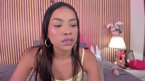 keeyla stone online show from December 18, 9:41 pm