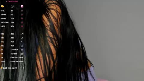 Snapshot of keily_brox chatting on December 24, 5:49 am Keily brox online show from December 24, 5:49 am