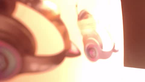 keitt online show from November 26, 2:12 am