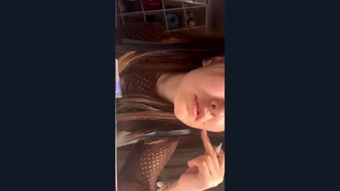 kelleyshellhammer online show from March 14, 3:57 pm