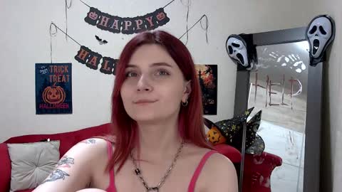 Kelly Stoneys online show from October 25, 7:05 am