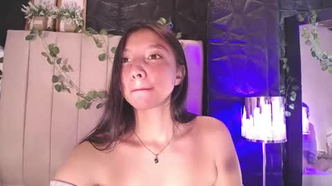 kendall_saenz online show from October 30, 9:27 pm