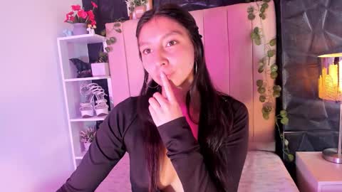 kendall_saenz online show from March 5, 7:53 pm