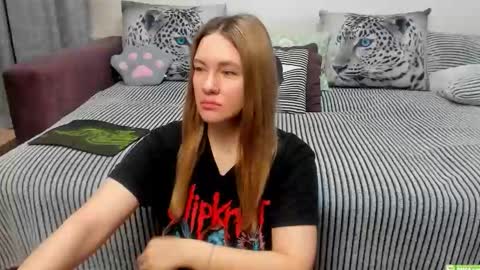 Kendra online show from February 8, 11:51 pm