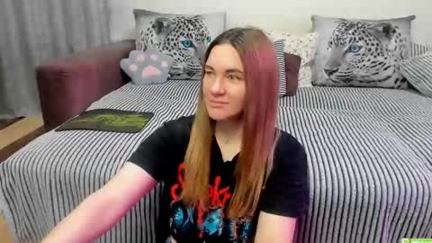 Kendra online show from April 5, 12:20 am