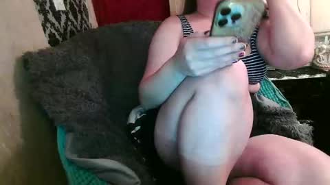 Kennedy Nova  online show from January 11, 8:14 pm