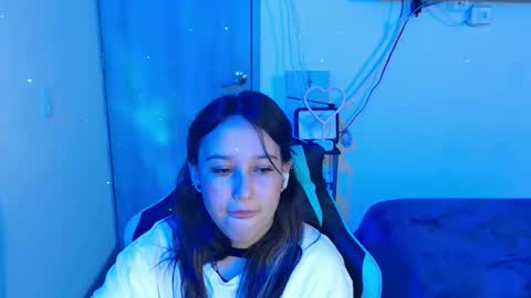 kenshi2302 online show from January 17, 1:13 am