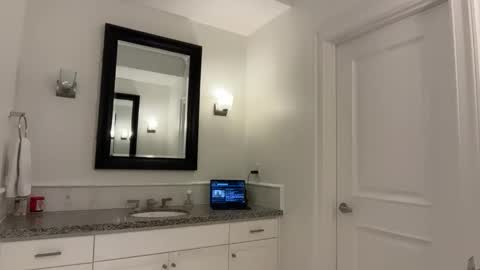 kenziesmithh online show from January 8, 7:07 pm