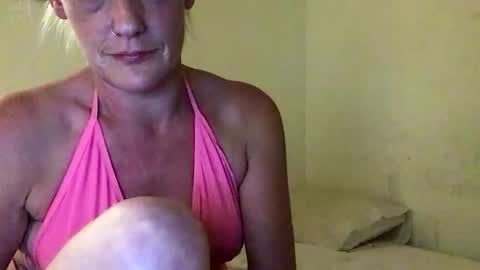 KeroseneAngel online show from October 4, 5:24 am