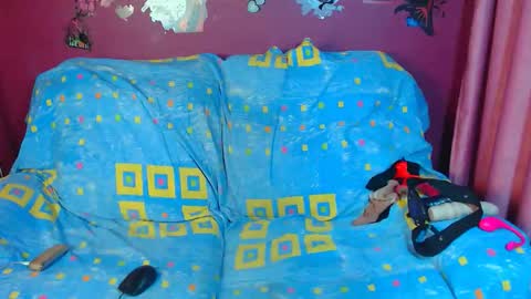 kersxxx online show from November 17, 9:10 am