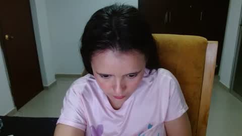 keyla_moon_ online show from May 19, 1:01 am