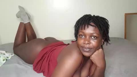 keyla online show from April 15, 11:00 am