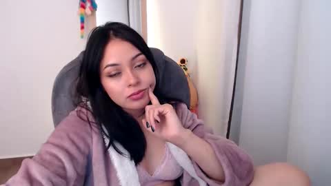 Liss online show from November 11, 2:07 am