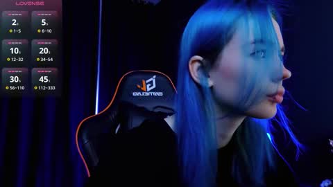 Kira online show from October 6, 8:57 pm