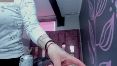 KIARA FOX online show from April 11, 8:56 pm