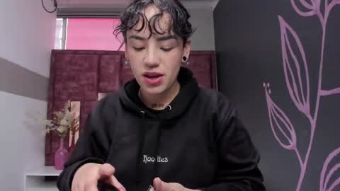 KIARA FOX online show from April 1, 9:56 pm