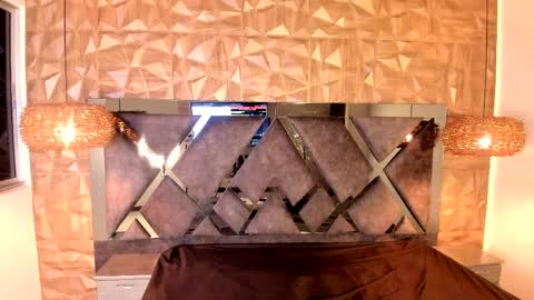 kiara_velvet__ online show from April 20, 4:15 am