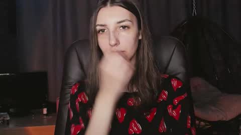 Mika and Miranda online show from October 5, 12:37 am