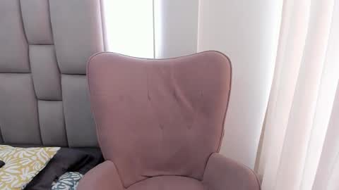 Ana      online show from February 1, 2:24 pm