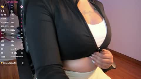 Kim online show from March 15, 11:45 am