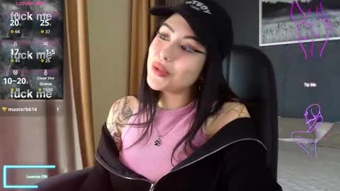 Kim online show from January 12, 5:34 am