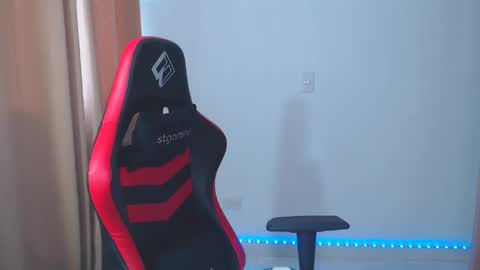 Kim 3 online show from January 23, 9:07 pm