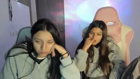 kimmi online show from November 25, 11:27 pm