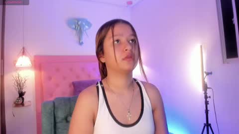 Jihyo online show from March 9, 7:48 pm