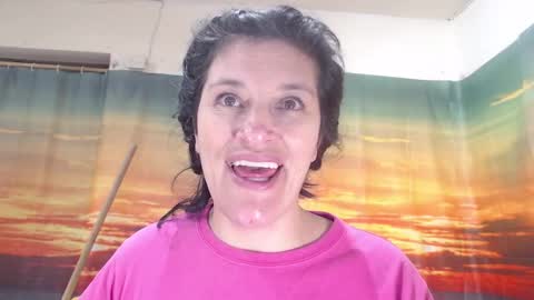 Snapshot of kimmy_sander1 chatting on October 2, 6:29 am Kimmy online show from October 2, 6:29 am