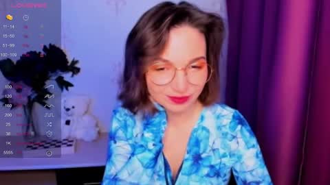 Hazel online show from December 18, 10:42 am