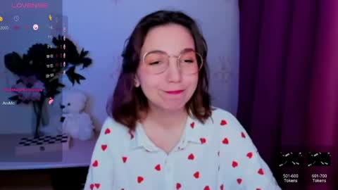 Hazel online show from April 19, 6:10 pm