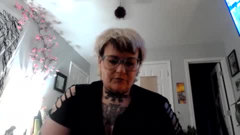 Snapshot of kinkypinkyplay2 chatting on February 13, 11:37 pm Kinky Pinky online show from February 13, 11:37 pm