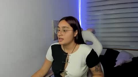 kir_ely online show from June 13, 7:33 pm
