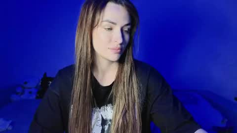 Kira love1 online show from May 5, 7:39 pm