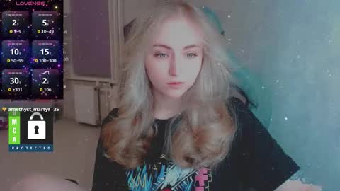 you know thumb up me please its important online show from January 9, 4:44 pm