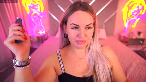 Kira online show from November 7, 12:38 am