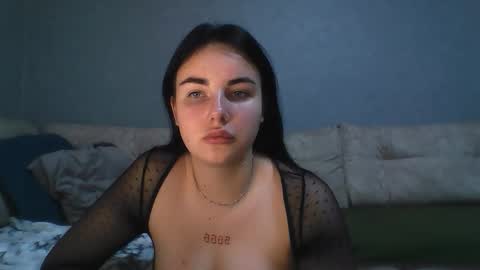 Kira online show from November 3, 6:45 pm