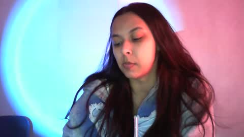 kiss_ameliaa online show from February 20, 7:45 am