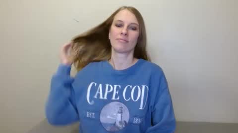 Allie online show from December 16, 4:13 pm