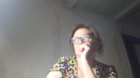kissandvibe online show from June 21, 7:18 pm