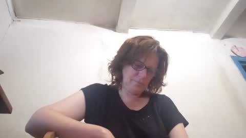 kissandvibe online show from June 23, 7:56 pm