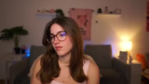 Sisi online show from March 24, 2:33 pm